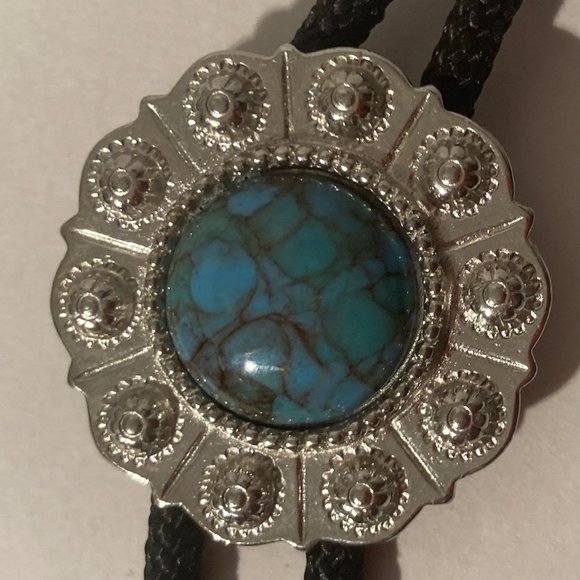 Vintage Metal Bolo Tie, Nice Round Silver and Blue Turquoise Stone Design, Nice - Picture 2 of 5